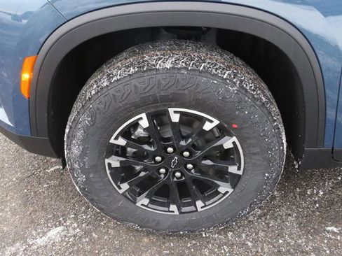 New 2026 Chevrolet Traverse Z71 w/ Driver Confidence Package image 8