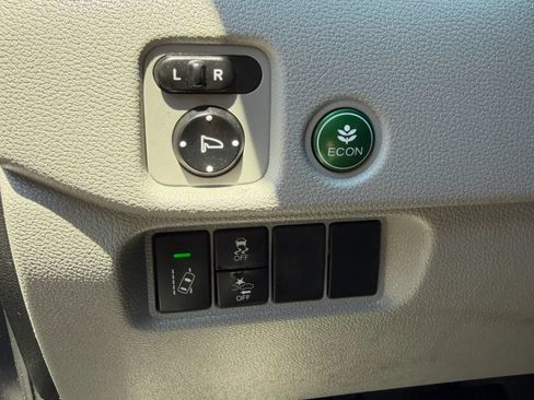 Used 2016 Honda Pilot EX image 25