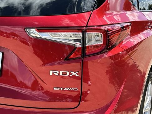 Used 2024 Acura RDX SH-AWD image 7