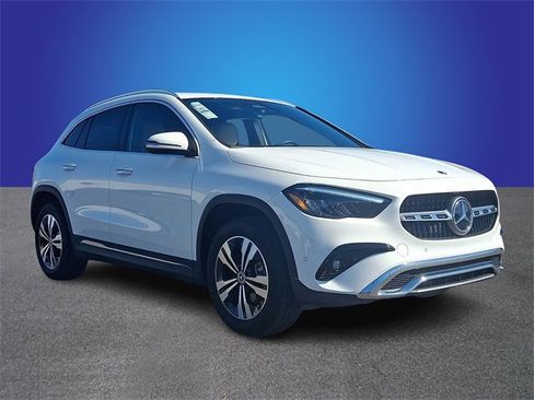 Used 2025 Mercedes-Benz GLA 250 image 3