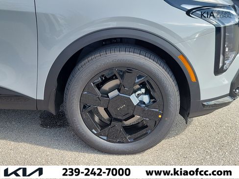 New 2026 Kia Sportage X-Line w/ X-Line Premium Package AWD/4WD image 7