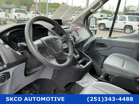 Used 2018 Ford Transit 150 148 Medium Roof image 20