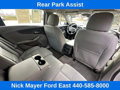 Used 2015 Chevrolet Impala LS w/ LS Convenience Package image 24