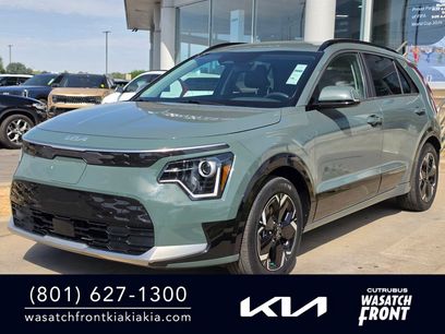 Certified 2023 Kia Niro Wind