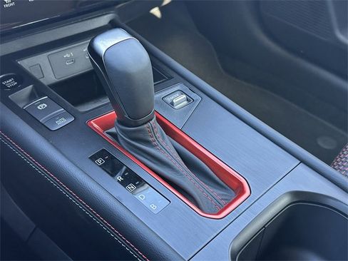 New 2026 Nissan Kicks SR image 24