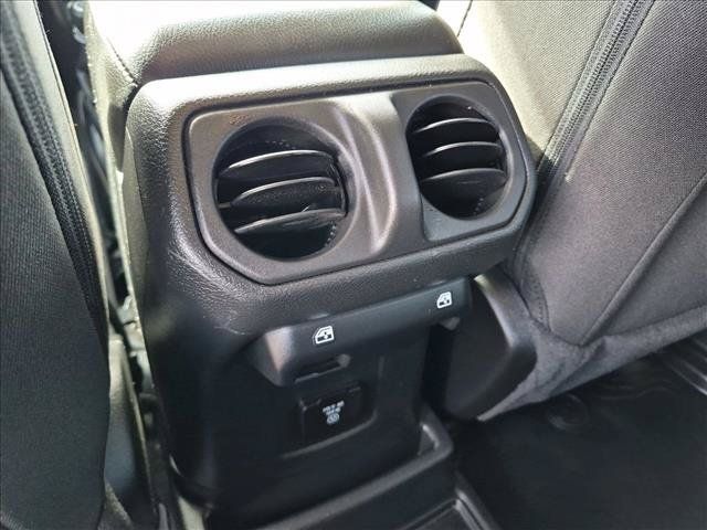 Used 2023 Jeep Wrangler Unlimited Rubicon 4xe w/ Cold Weather Group AWD/4WD image 23
