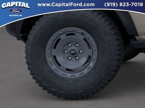 New 2025 Ford Bronco Badlands image 21