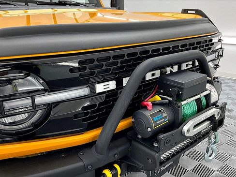 Used 2021 Ford Bronco Wildtrak image 28