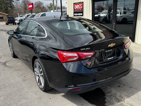 Used 2021 Chevrolet Malibu LT image 3