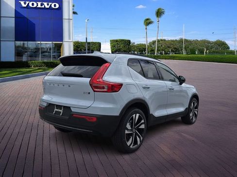 New 2026 Volvo XC40 B5 Ultra AWD/4WD image 7