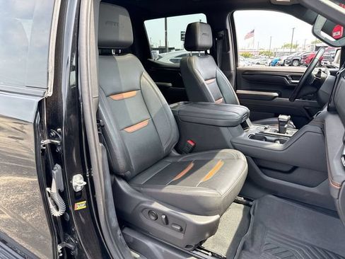 Used 2023 GMC Sierra 1500 AT4 w/ AT4 Preferred Package AWD/4WD image 25