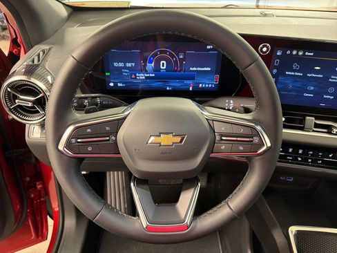 New 2026 Chevrolet Equinox LT w/ Safety and Technology Package FWD image 16
