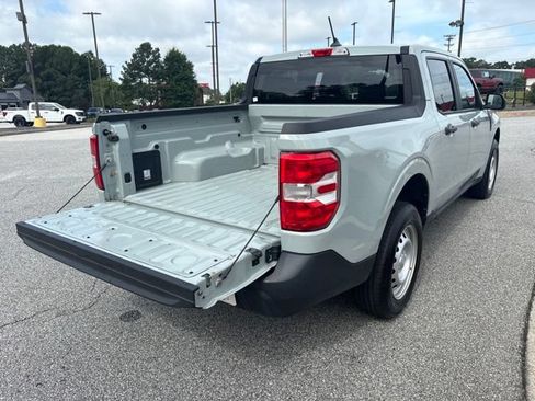 Certified 2024 Ford Maverick XL FWD image 9