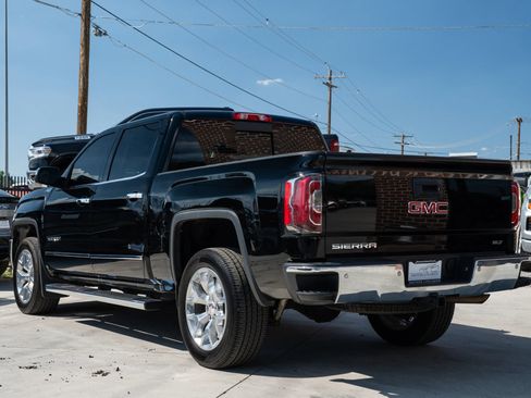 Used 2018 GMC Sierra 1500 SLT AWD/4WD image 5