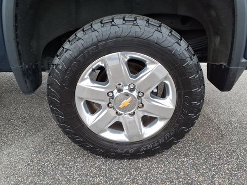 Used 2023 Chevrolet Silverado 2500 LTZ w/ Gooseneck/5TH Wheel Package image 24