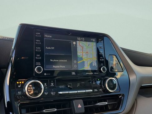 Used 2022 Toyota Highlander Limited image 21