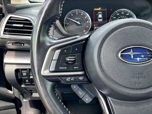 Used 2019 Subaru Crosstrek 2.0i Limited w/ Moonroof Package w/Navigation AWD/4WD image 18