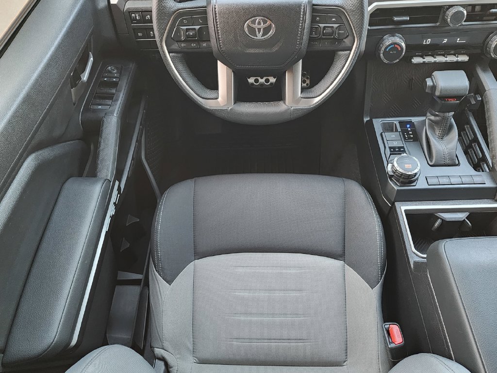 Used 2025 Toyota Tacoma TRD Sport AWD/4WD image 11