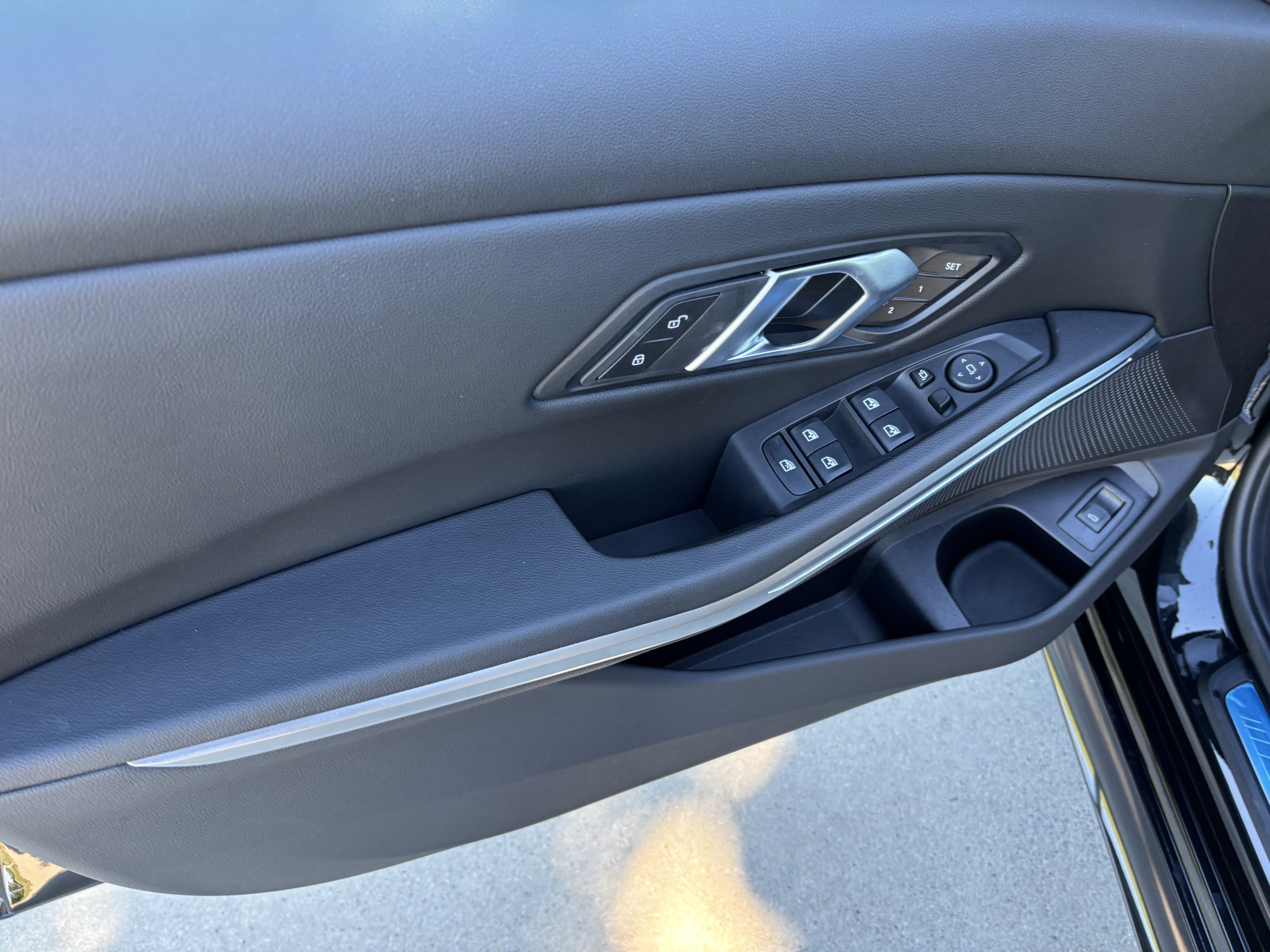 Used 2026 BMW 330i Sedan w/ M Sport Package RWD image 14