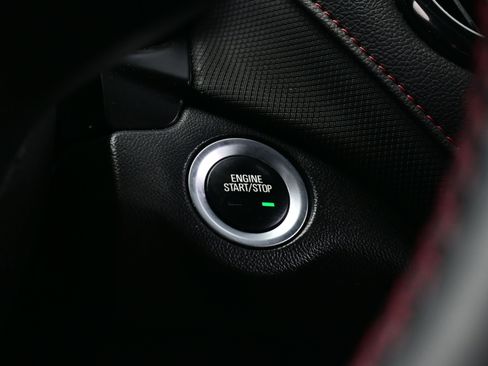 Used 2023 Chevrolet Equinox RS image 24