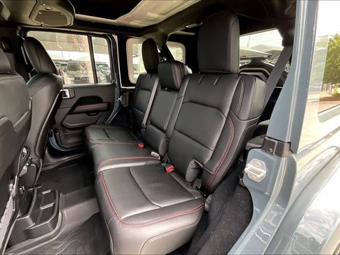New 2026 Jeep Wrangler Unlimited Rubicon AWD/4WD image 22