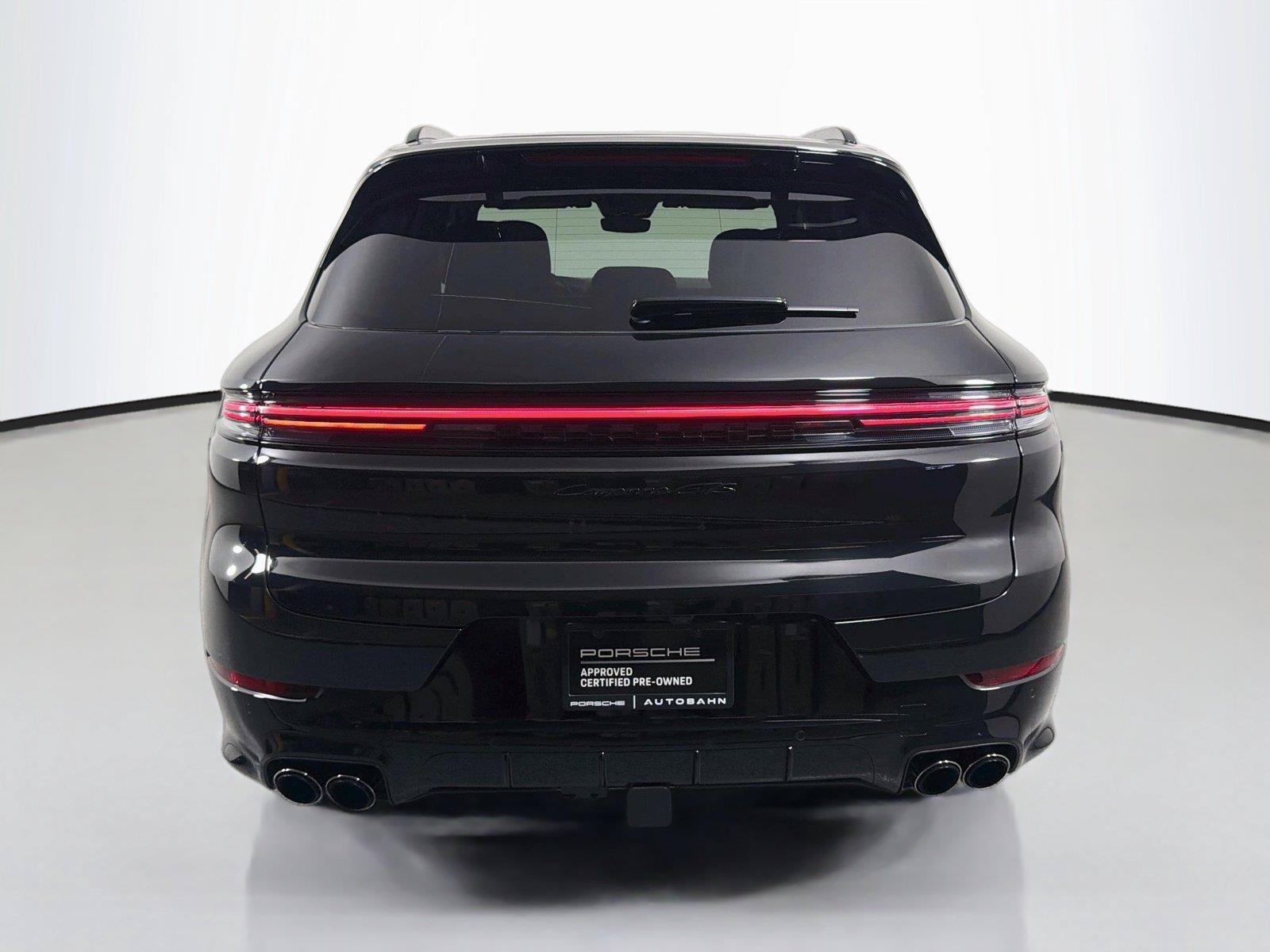 Certified 2026 Porsche Cayenne GTS AWD/4WD image 6