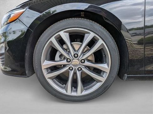 Used 2024 Chevrolet Malibu LT FWD image 23