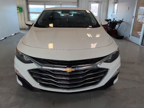 Used 2021 Chevrolet Malibu LT image 8