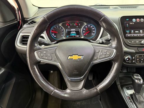 Used 2018 Chevrolet Equinox LT w/ Sun & Infotainment Package image 23
