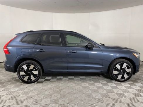 Used 2025 Volvo XC60 T8 Plus w/ Protection Package Premier AWD/4WD image 13