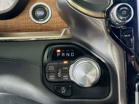 Used 2022 RAM 1500 Limited image 25