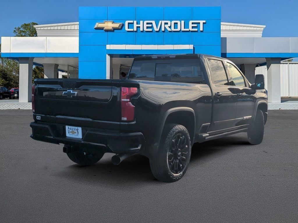 New 2026 Chevrolet Silverado 2500 High Country w/ High Country Premium Package AWD/4WD image 4