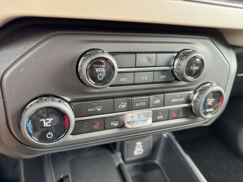 New 2026 Ford Bronco Big Bend AWD/4WD image 17