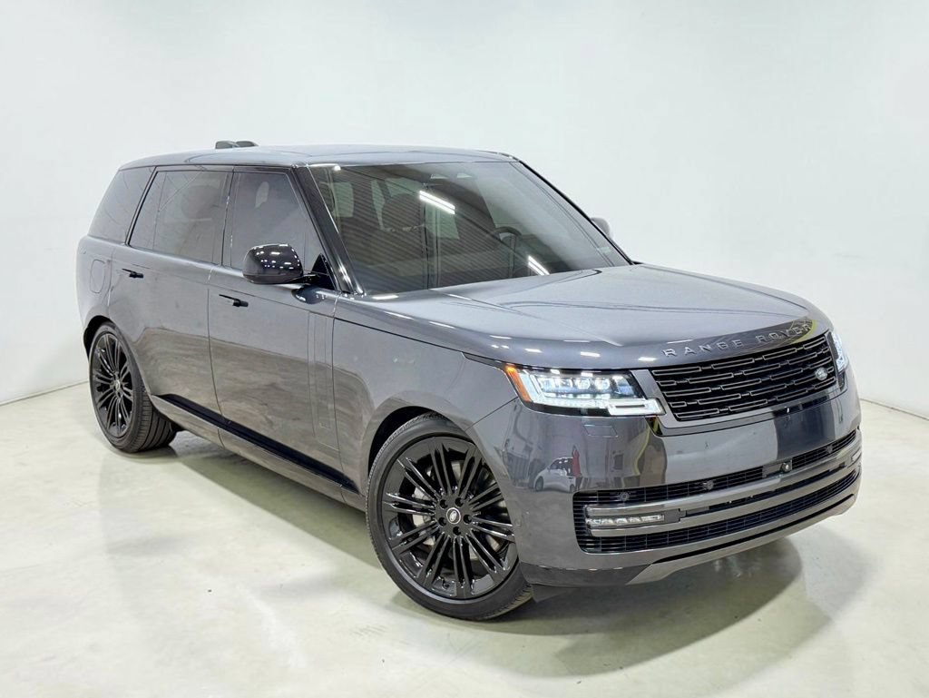 Used 2025 Land Rover Range Rover Long Wheelbase SE AWD/4WD image 7
