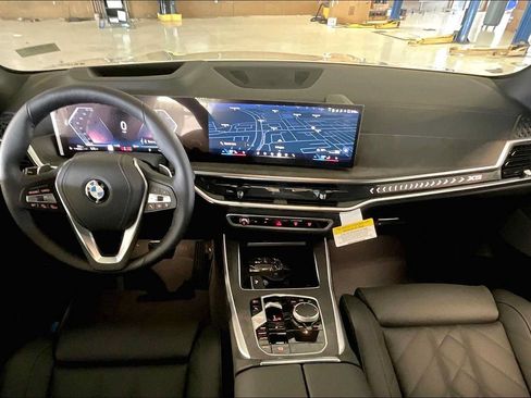 Used 2026 BMW X5 sDrive40i RWD image 5