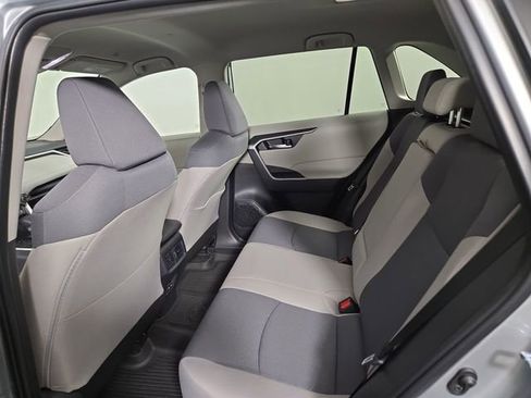 Used 2025 Toyota RAV4 XLE image 14