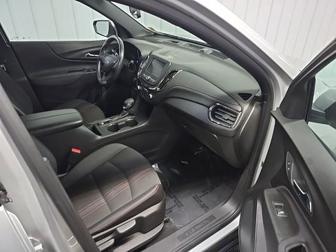 Used 2022 Chevrolet Equinox RS AWD/4WD image 15