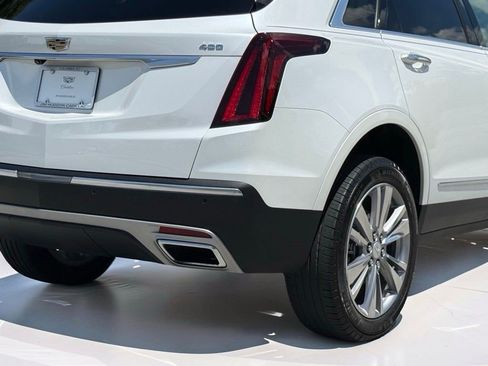 Certified 2023 Cadillac XT5 Premium Luxury w/ LPO, Floor Liner Package FWD image 16