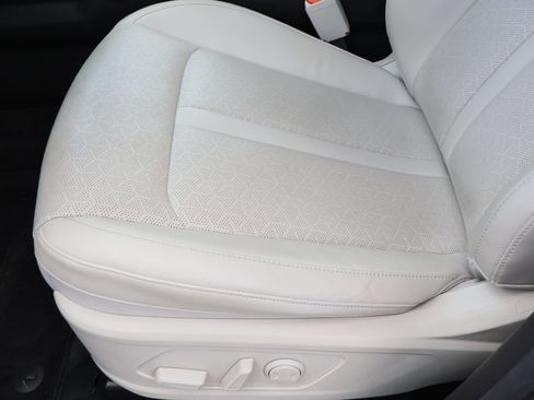 Used 2023 Kia Sorento S w/ Panoramic Sunroof Package FWD image 20
