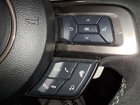 Used 2022 Ford Mustang Shelby GT500 w/ Technology Package image 21