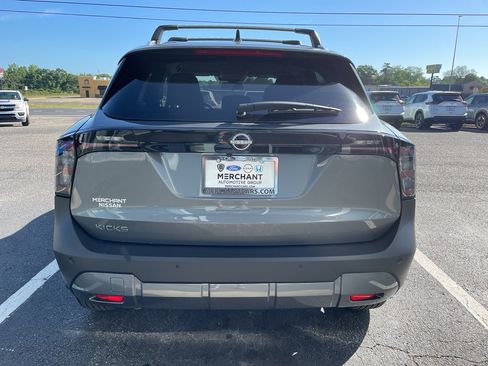 New 2026 Nissan Kicks SV FWD image 20
