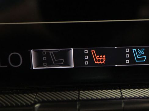 Used 2025 GMC Hummer EV 3X image 30