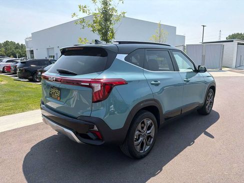 Used 2024 Kia Seltos S AWD/4WD image 15