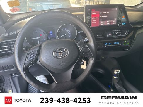 Used 2019 Toyota C-HR LE FWD image 16