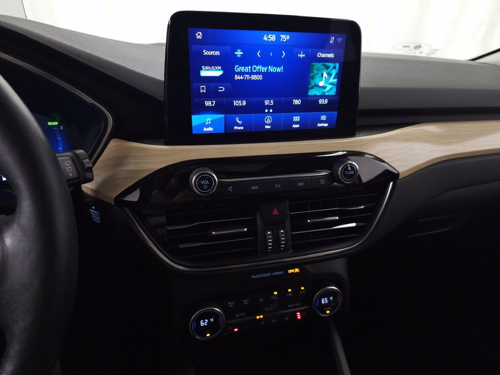 Used 2021 Ford Escape Titanium w/ Titanium Elite Package FWD image 23
