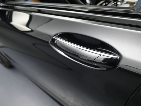 Used 2016 BMW 750i xDrive image 42