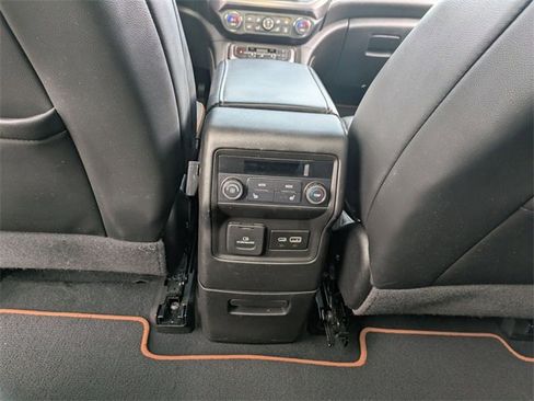 Used 2022 GMC Acadia AT4 w/ Technology Package image 31