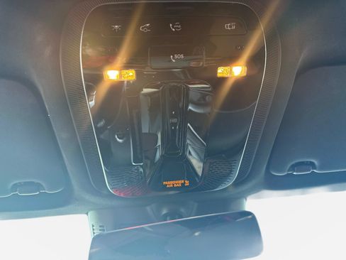 Used 2023 Mercedes-Benz GLC 300 image 17