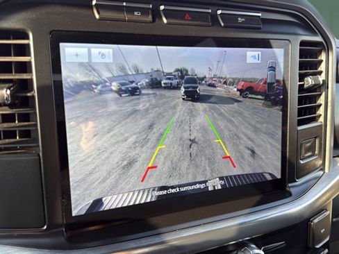 Used 2022 Ford F150 Lariat w/ Equipment Group 501A Mid AWD/4WD image 17