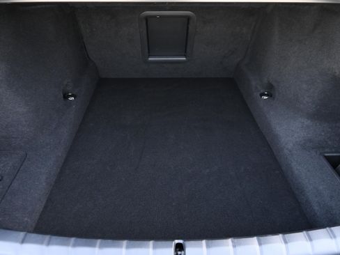 Certified 2024 BMW 760i xDrive w/ Executive Package image 30